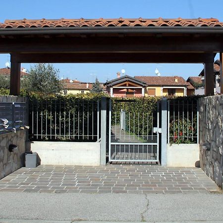 Casa Vacanze Da Riki Appartamento 2 Peschiera del Garda Buitenkant foto