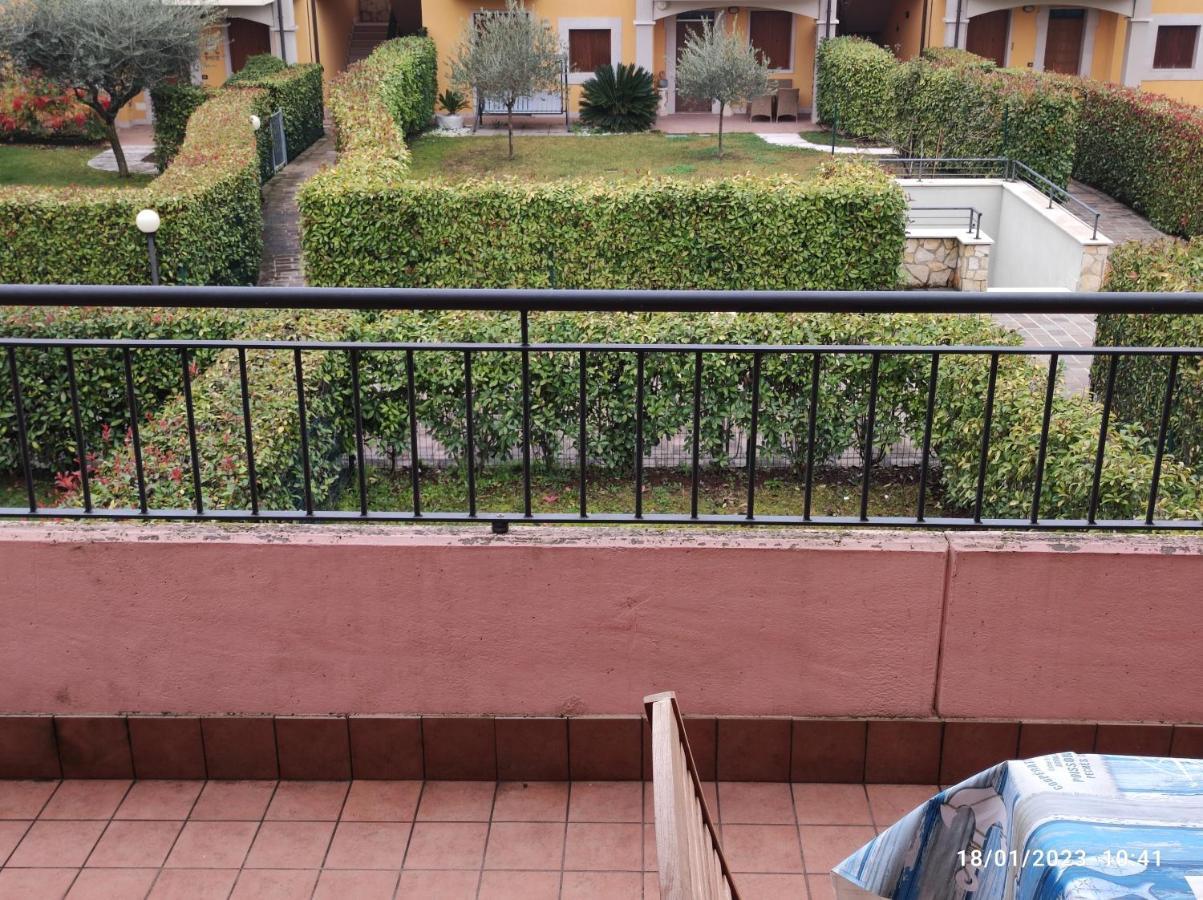 Casa Vacanze Da Riki Appartamento 2 Peschiera del Garda Buitenkant foto