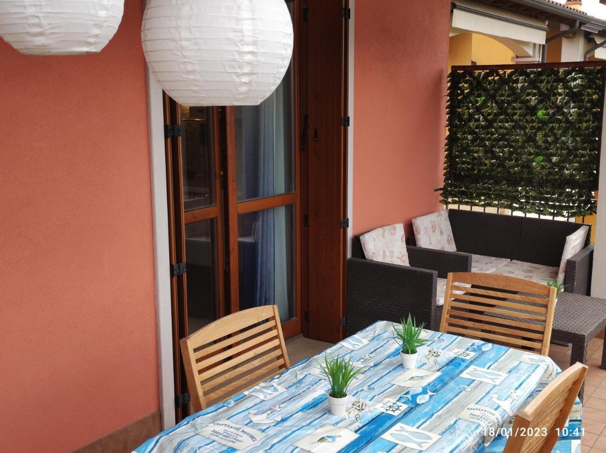 Casa Vacanze Da Riki Appartamento 2 Peschiera del Garda Buitenkant foto