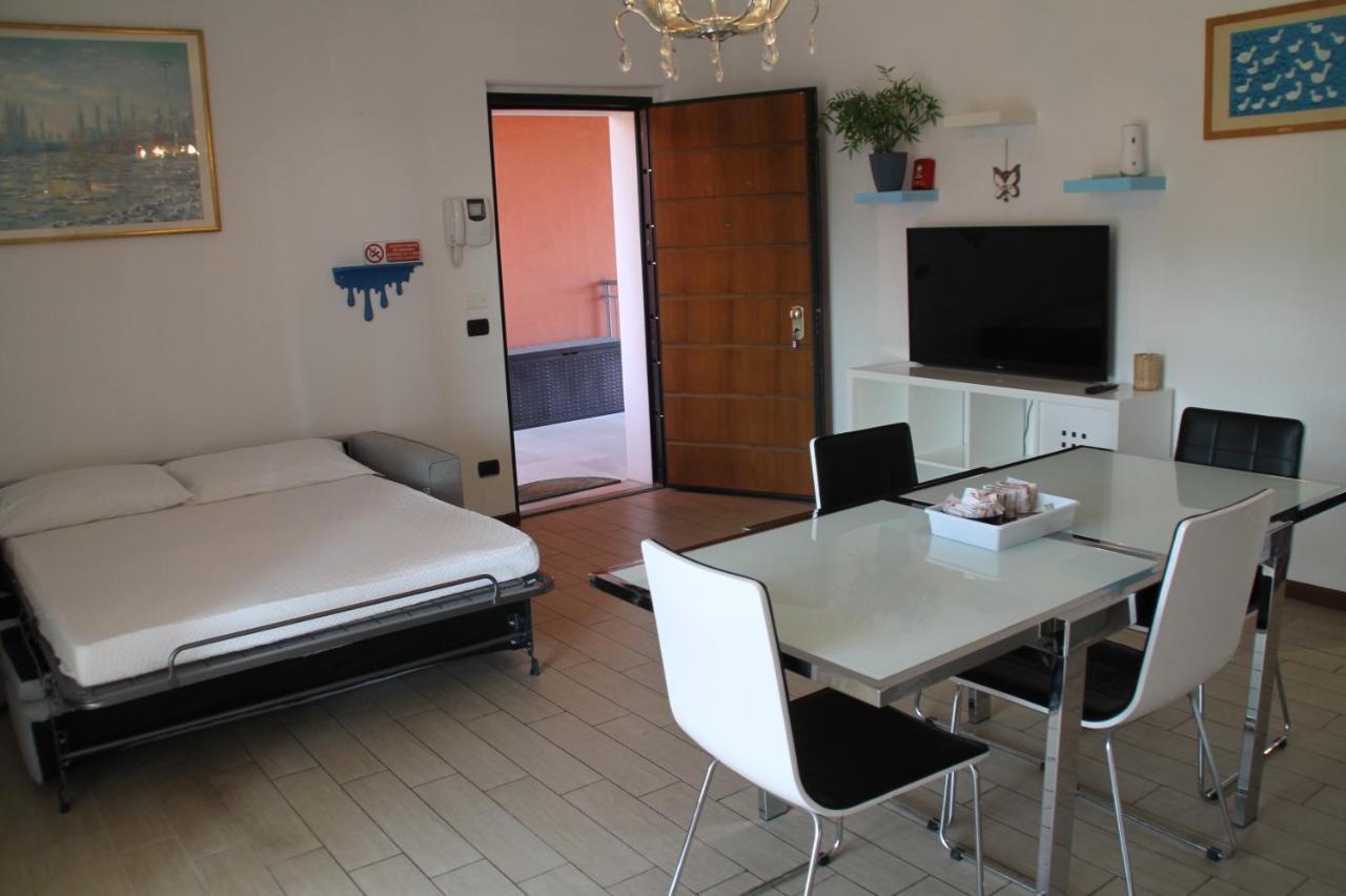 Casa Vacanze Da Riki Appartamento 2 Peschiera del Garda Buitenkant foto