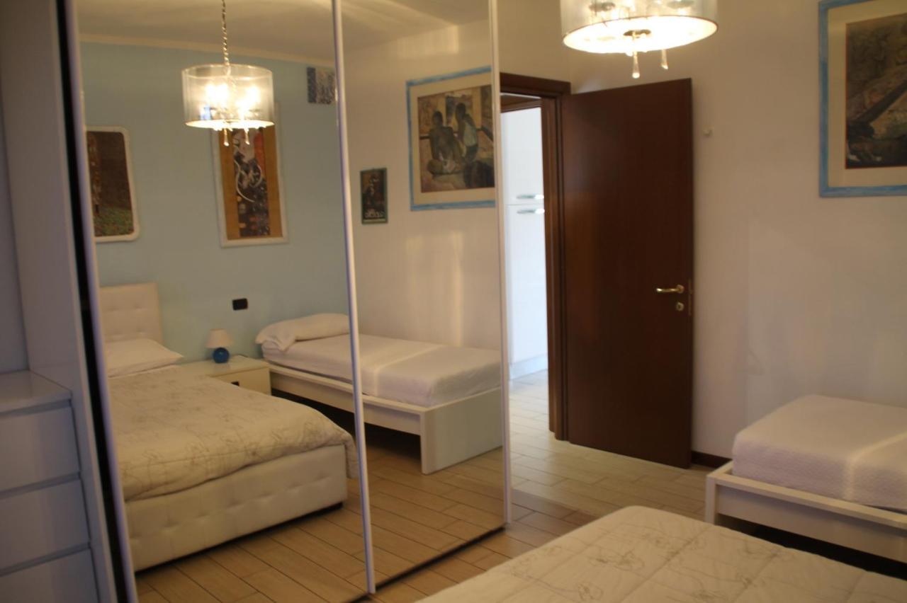 Casa Vacanze Da Riki Appartamento 2 Peschiera del Garda Buitenkant foto