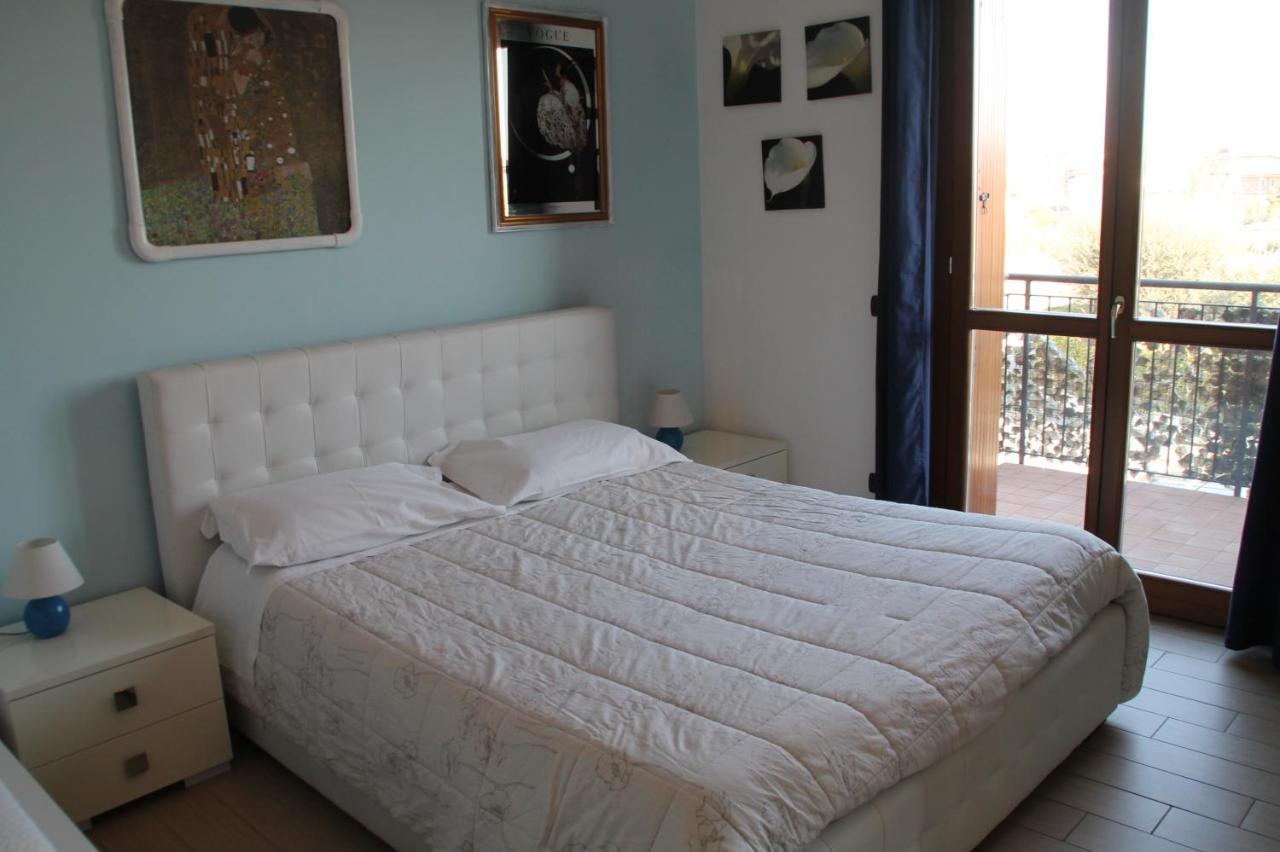 Casa Vacanze Da Riki Appartamento 2 Peschiera del Garda Buitenkant foto